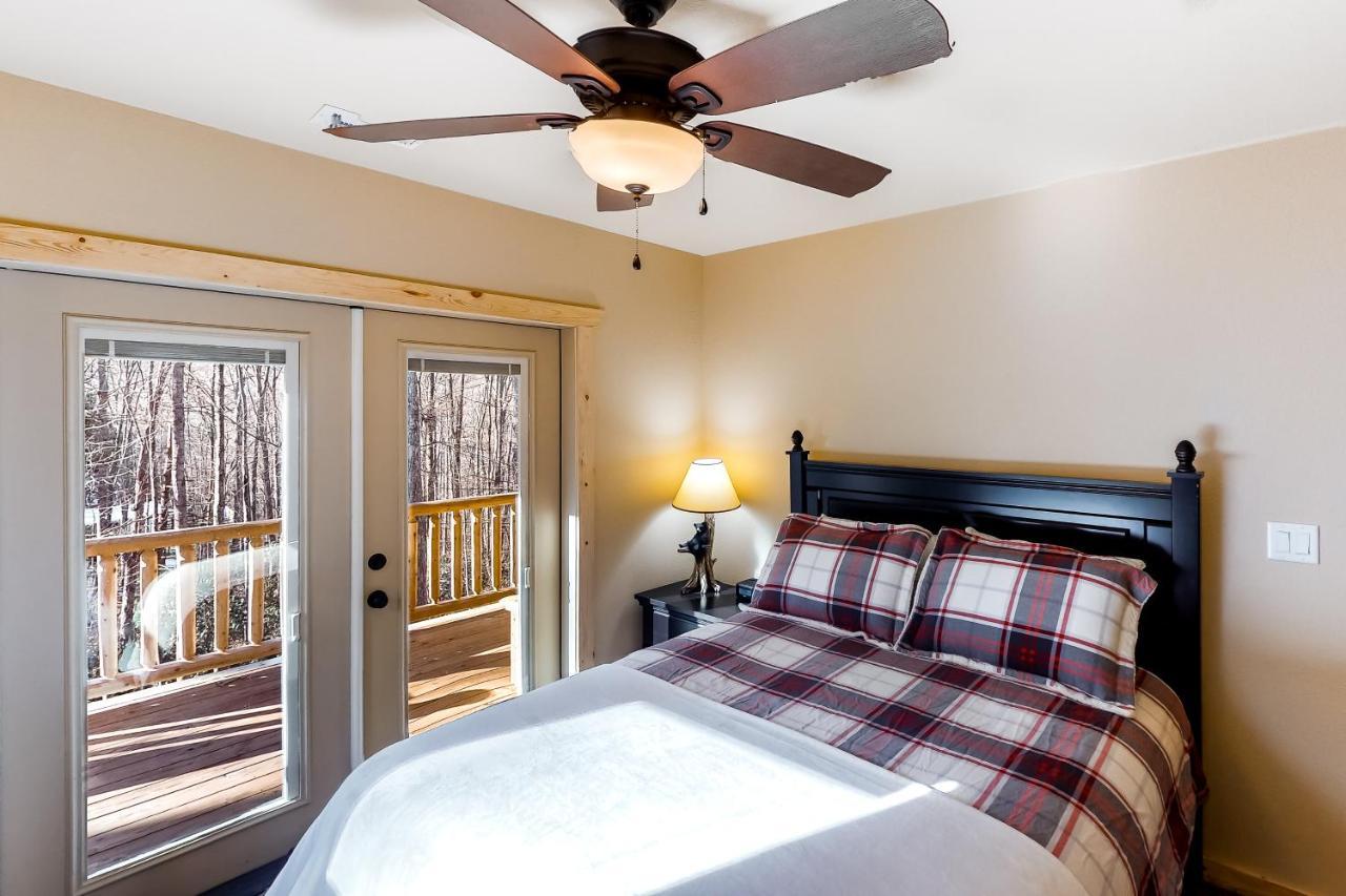 Little Bear Villa Maggie Valley Bagian luar foto